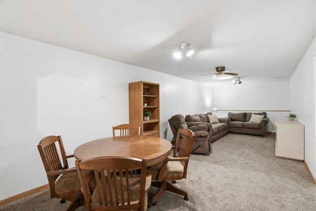 3842 Pershing Street SW, Prior Lake, MN 55372