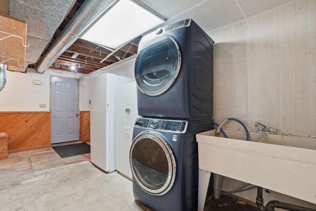 3842 Pershing Street SW, Prior Lake, MN 55372