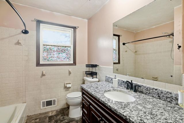 3842 Pershing Street SW, Prior Lake, MN 55372