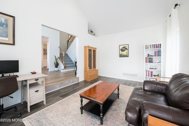 14 Cleveland Avenue, Brick, NJ 08724