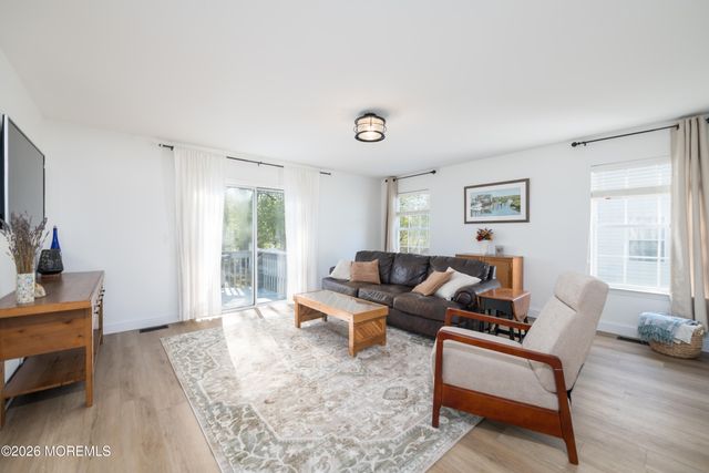 14 Cleveland Avenue, Brick, NJ 08724