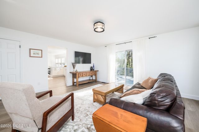 14 Cleveland Avenue, Brick, NJ 08724