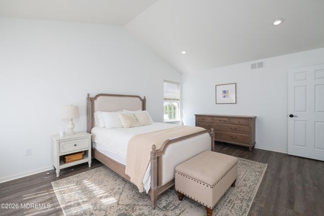 14 Cleveland Avenue, Brick, NJ 08724