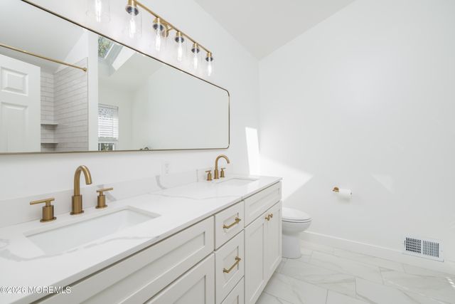 14 Cleveland Avenue, Brick, NJ 08724