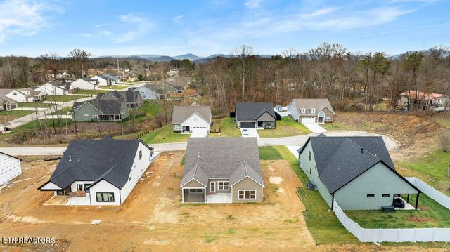 7618 Drake Lane, Knoxville, TN 37924