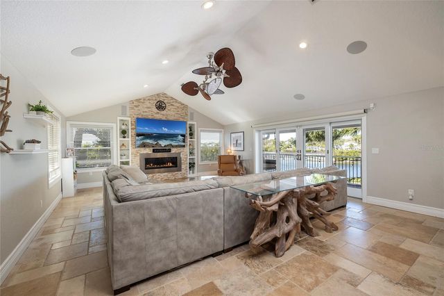 1745 OYSTER POINT WAY, Palm Harbor, FL 34683