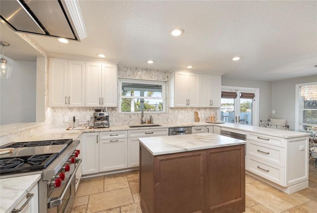 1745 OYSTER POINT WAY, Palm Harbor, FL 34683