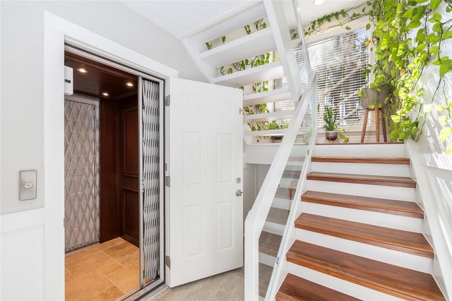 1745 OYSTER POINT WAY, Palm Harbor, FL 34683