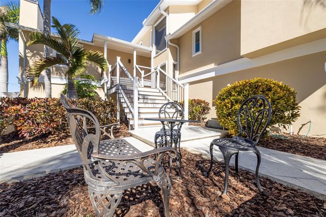 1745 OYSTER POINT WAY, Palm Harbor, FL 34683