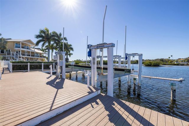 1745 OYSTER POINT WAY, Palm Harbor, FL 34683