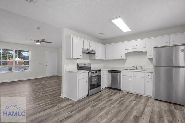 1456 Blackhawk Hollow, Hinesville, GA 31313