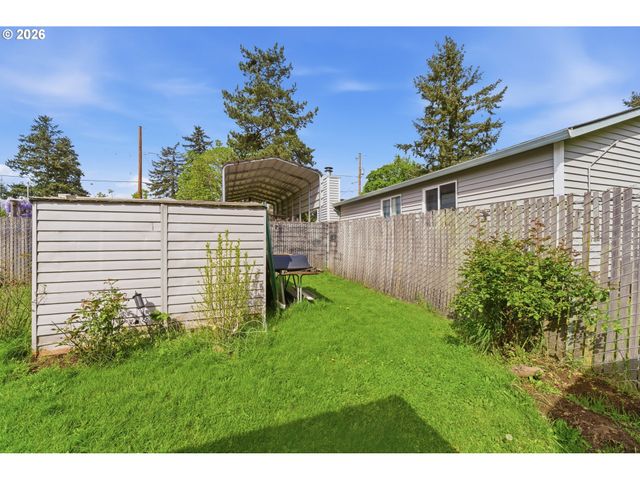 7611 Se HENDERSON St, Portland, OR 97206