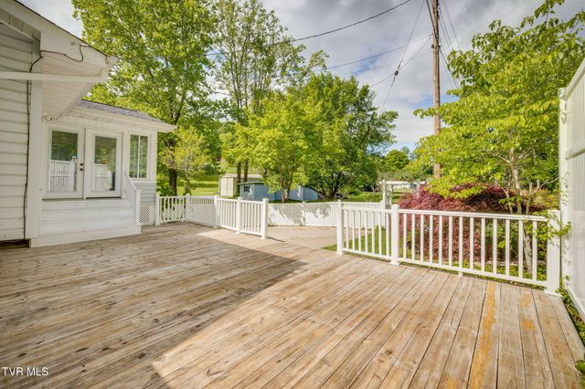534 Andover Drive, Bristol, VA 24201