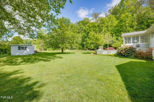 534 Andover Drive, Bristol, VA 24201
