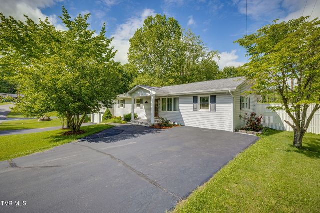 534 Andover Drive, Bristol, VA 24201