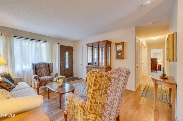 534 Andover Drive, Bristol, VA 24201