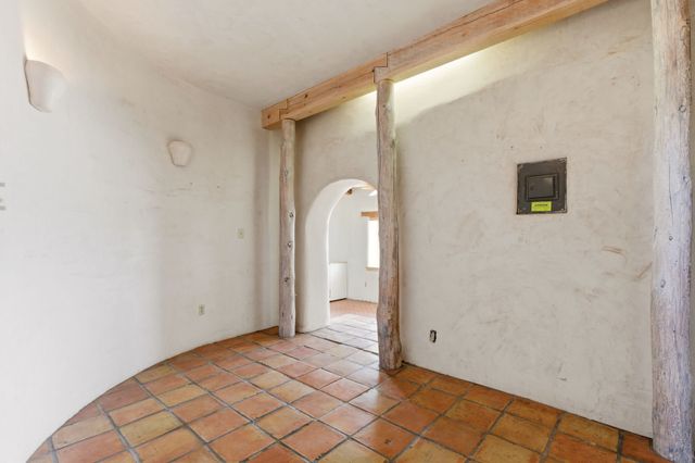 3 AB Apache Rd, Santa Fe, NM 87508