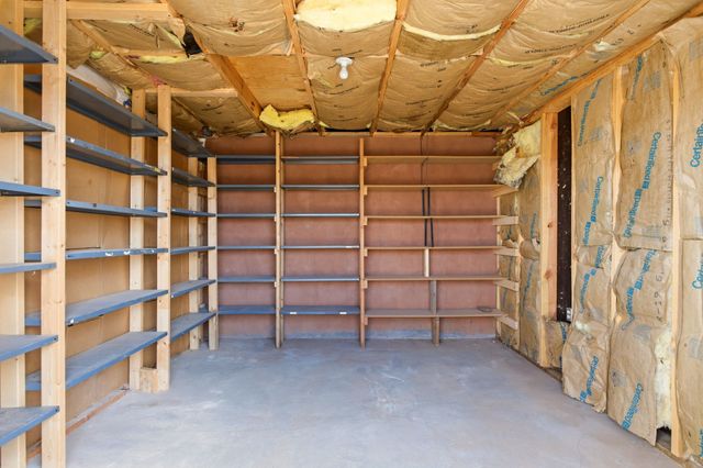 3 AB Apache Rd, Santa Fe, NM 87508