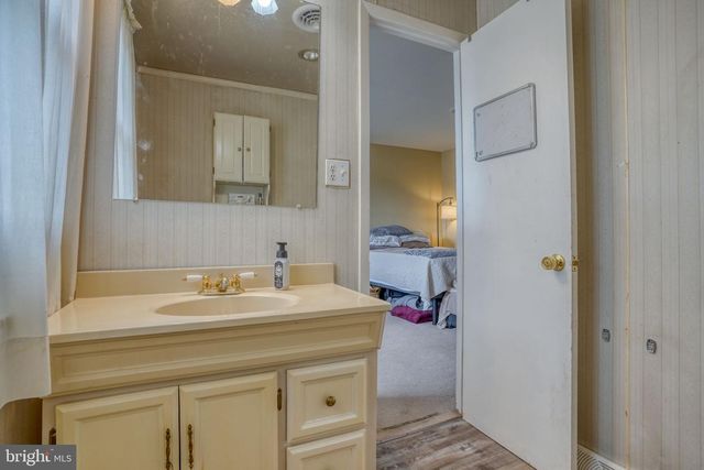 813 BACON AVE, Dover, DE 19901