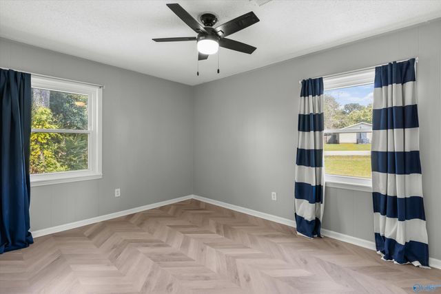 7929 County Road 41, Florence, AL 35633