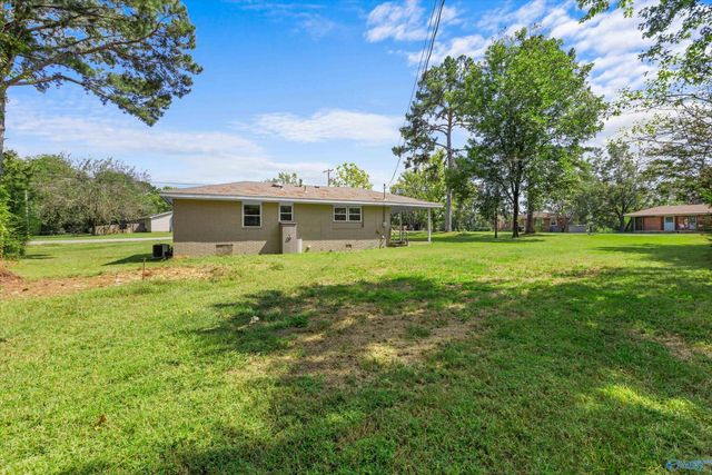 7929 County Road 41, Florence, AL 35633