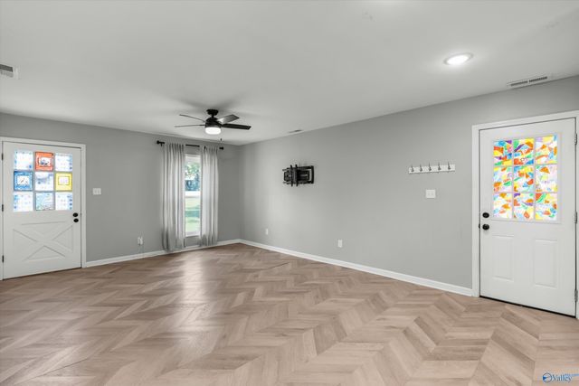 7929 County Road 41, Florence, AL 35633