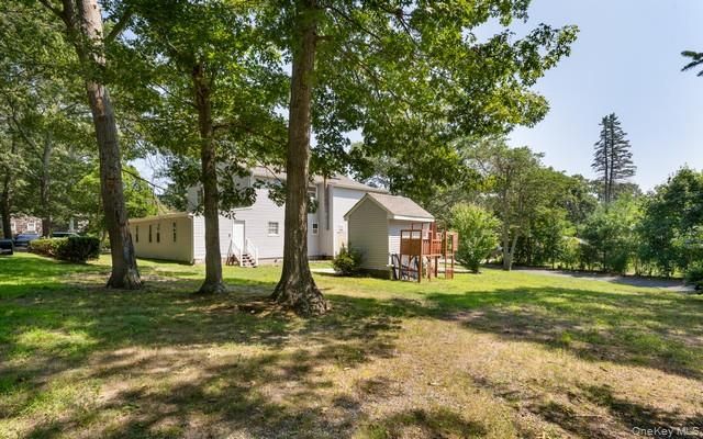 10 Sunnyside Drive, Sound Beach, NY 11789