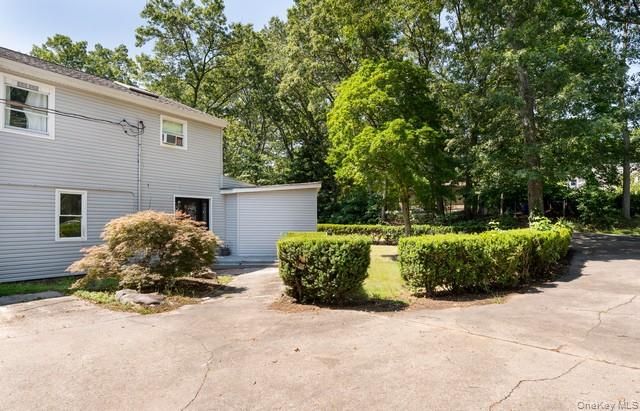 10 Sunnyside Drive, Sound Beach, NY 11789