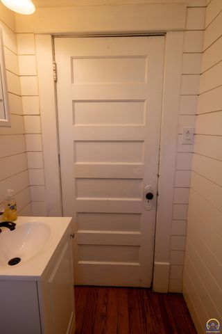 1405 Neosho St, Emporia, KS 66801