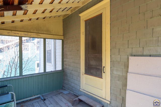 1405 Neosho St, Emporia, KS 66801