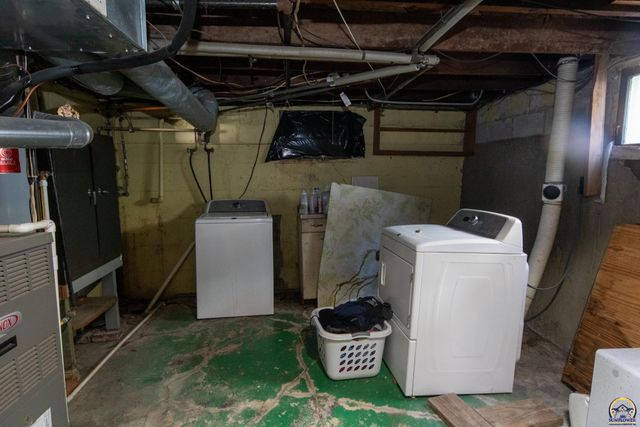 1405 Neosho St, Emporia, KS 66801