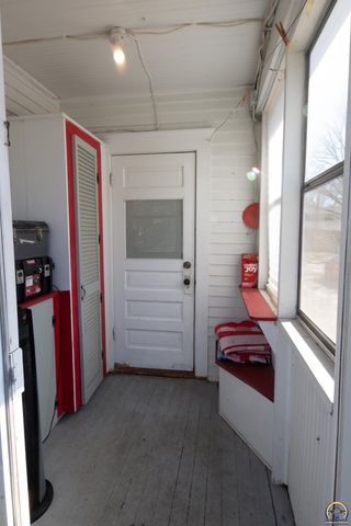 1405 Neosho St, Emporia, KS 66801