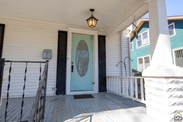 1405 Neosho St, Emporia, KS 66801