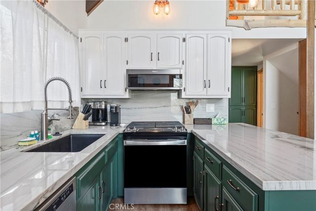 1452 Golden Rule Lane, Lake Arrowhead, CA 92352