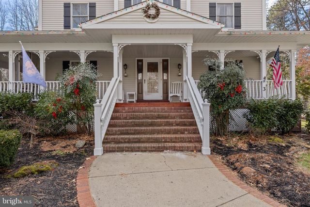 3 S LAKESIDE DR W, Medford, NJ 08055