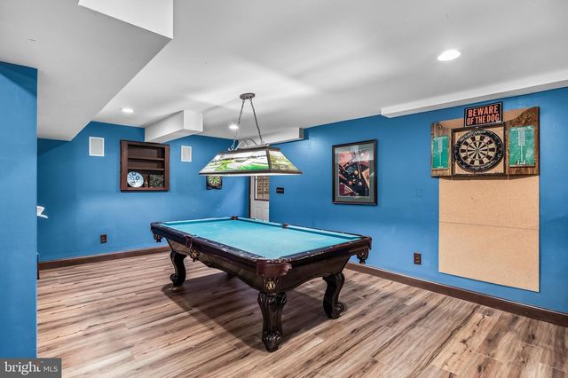 3 S LAKESIDE DR W, Medford, NJ 08055