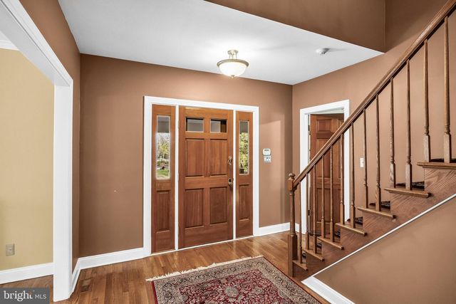 3 S LAKESIDE DR W, Medford, NJ 08055