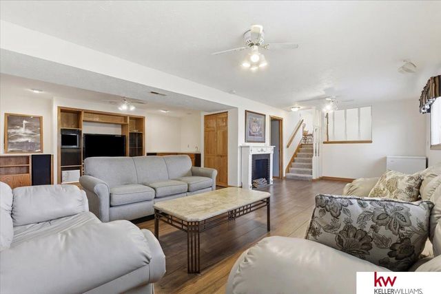 2507 Cambridge Drive, Plattsmouth, NE 68048