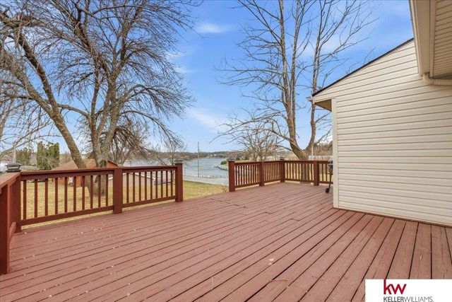 2507 Cambridge Drive, Plattsmouth, NE 68048