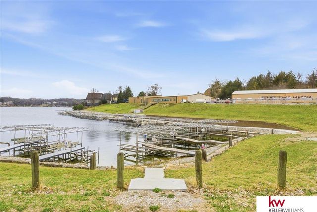 2507 Cambridge Drive, Plattsmouth, NE 68048