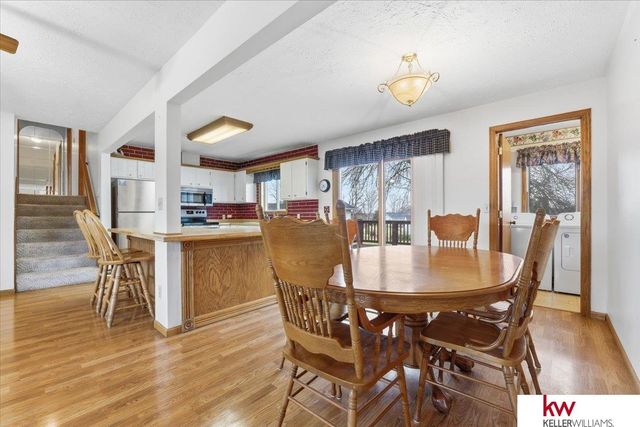 2507 Cambridge Drive, Plattsmouth, NE 68048