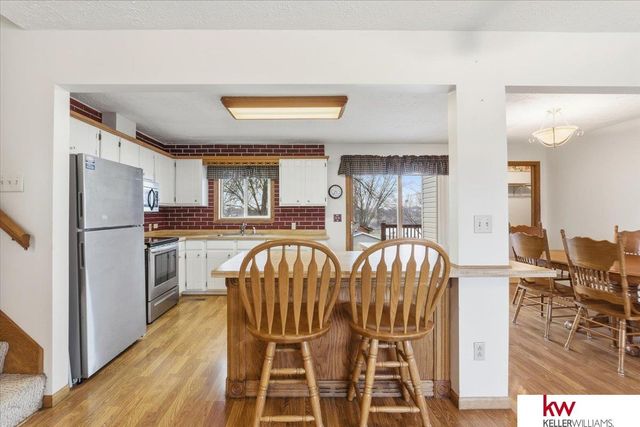 2507 Cambridge Drive, Plattsmouth, NE 68048