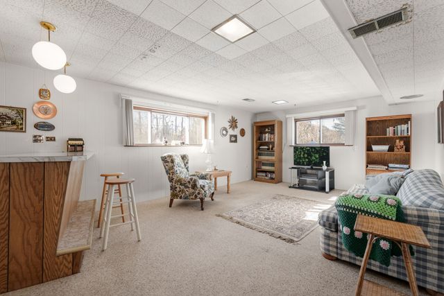 550 E North Broadway Street, Lombard, IL 60148