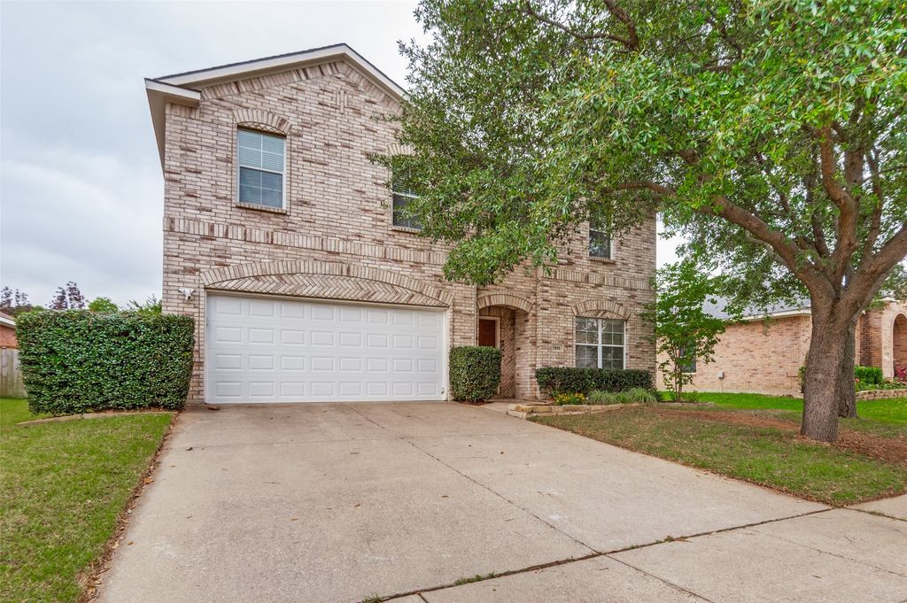 5891 Candlelight Lane, Grand Prairie, TX 75052
