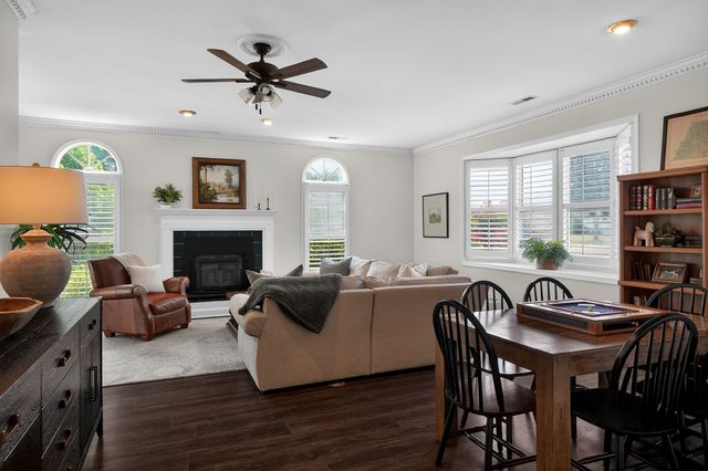 708 Dry Creek Rd, Smithville, TN 37166