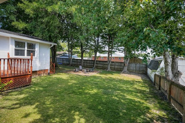 708 Dry Creek Rd, Smithville, TN 37166