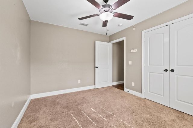 1208 Mary Ann Court, Tioga, TX 76271