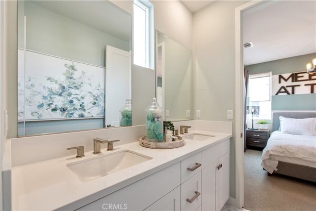 551 Serrano Summit, Lake Forest, CA 92630