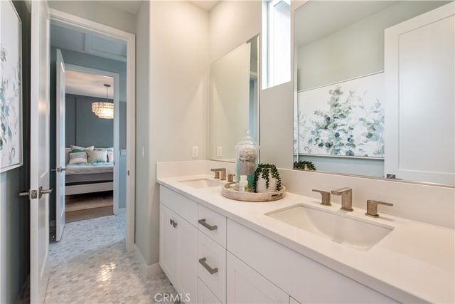 551 Serrano Summit, Lake Forest, CA 92630