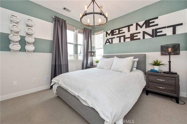 551 Serrano Summit, Lake Forest, CA 92630